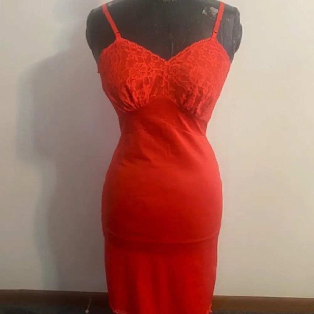 Vanity Fair Vintage Red Mega-Lacy Satiny Nylon Full Slip, size 32
